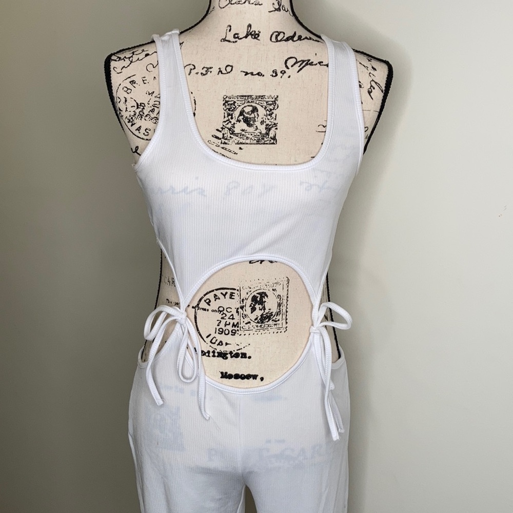 Two piece white outfit